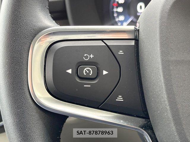 Volvo XC40 2021-07 4604128-10