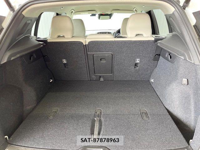Volvo XC40 2021-07 4604128-16