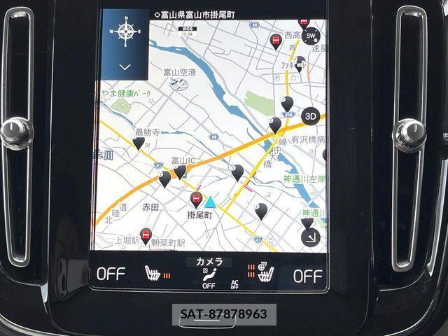 Volvo XC40 2021-07 4604128-5