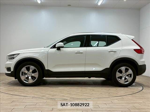 Volvo XC40 2019-03 4759229-14
