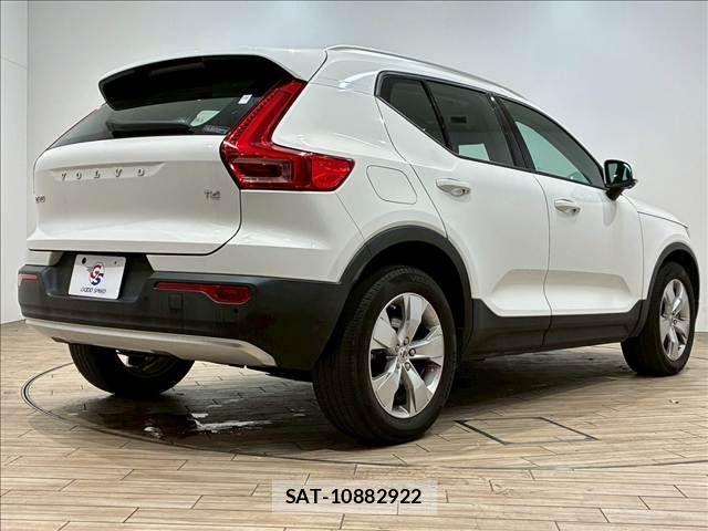 Volvo XC40 2019-03 4759229-15