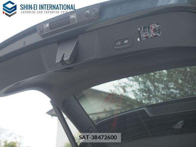 Volvo XC40 2021-05 4759227-18
