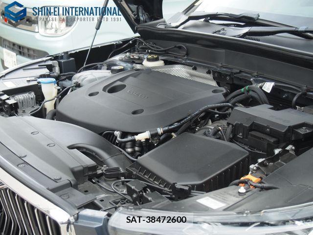 Volvo XC40 2021-05 4759227-21