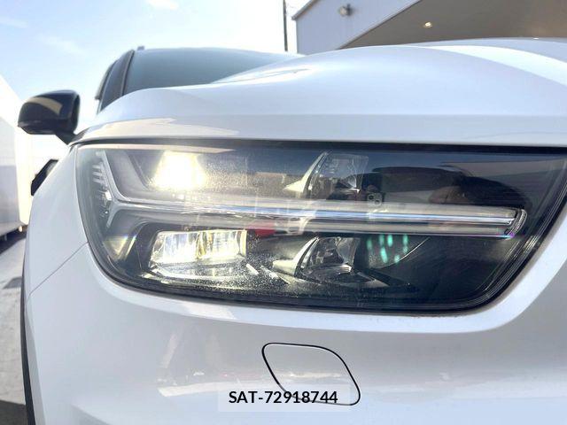 Volvo XC40 2018-04 5882206-15