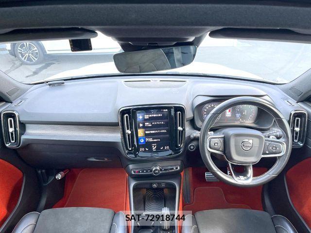 Volvo XC40 2018-04 5882206-1