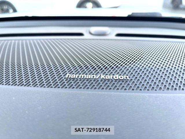 Volvo XC40 2018-04 5882206-8