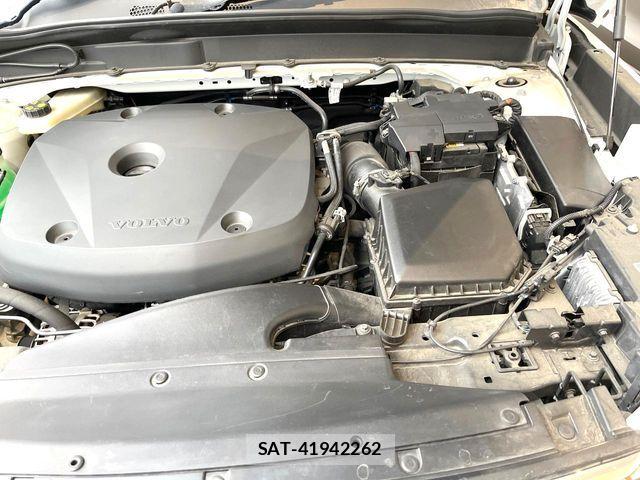 Volvo XC40 2018-12 5882219-19