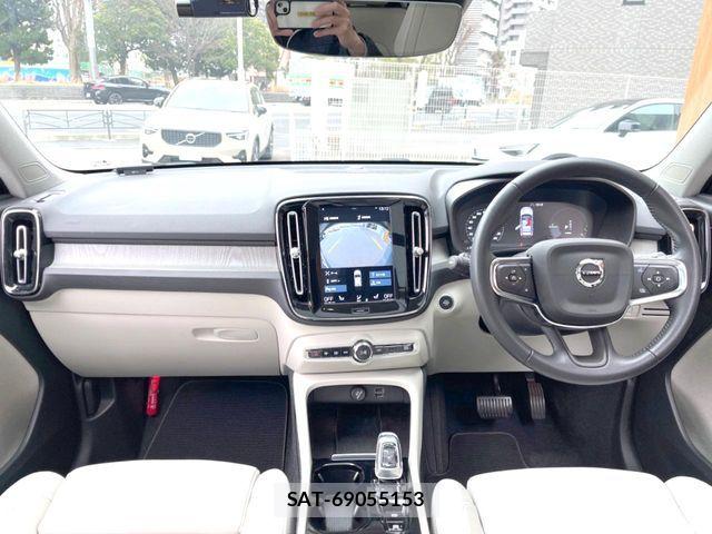 Volvo XC40 2021-06 5882200-1