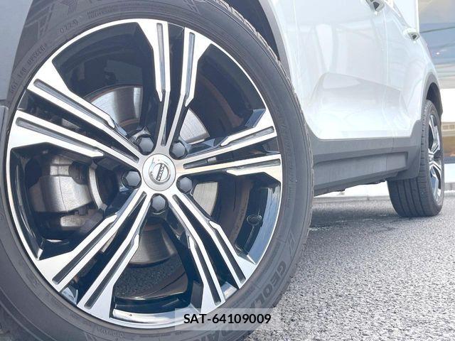 Volvo XC40 2019-05 5882217-13