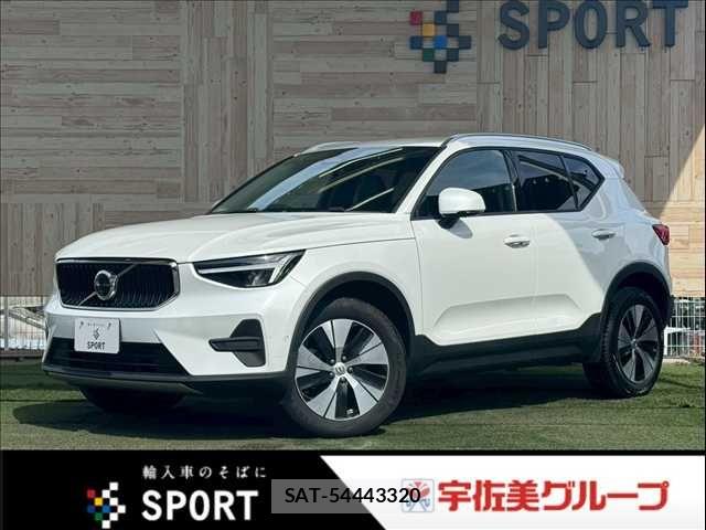 Volvo XC40 2024-10 5882204-0