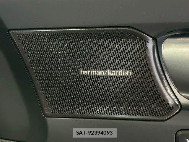 Volvo XC40 2025-03 5882197-8