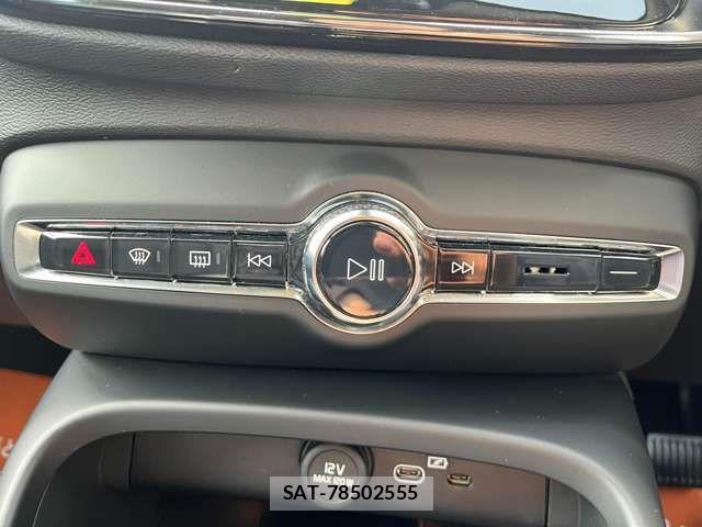 Volvo XC40 2023-02 6022541-6