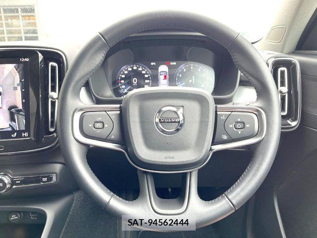 Volvo XC40 2021-05 6248287-9