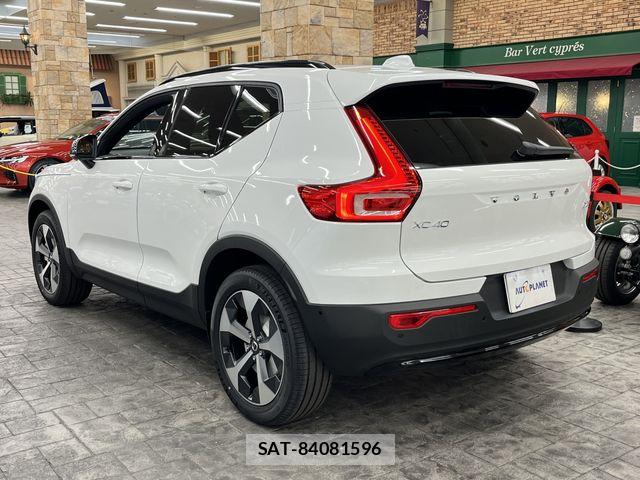 Volvo XC40 2025-06 6273245-9