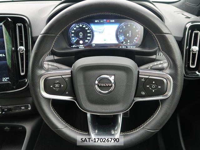 Volvo XC40 2021-08 6504595-10