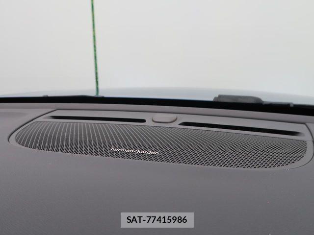 Volvo XC40 2020-12 6504596-4