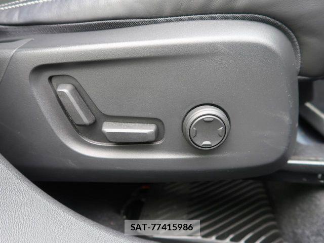 Volvo XC40 2020-12 6504596-7