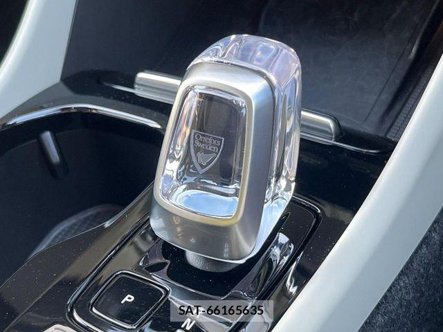 Volvo XC40 2024-03 6527959-6