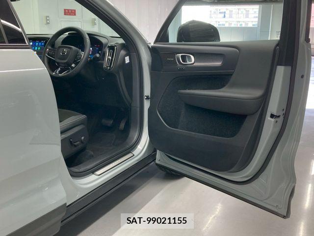 Volvo XC40 2024-03 6527963-17