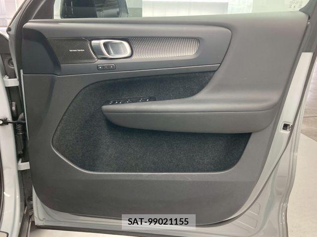 Volvo XC40 2024-03 6527963-18