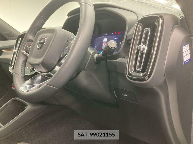 Volvo XC40 2024-03 6527963-24
