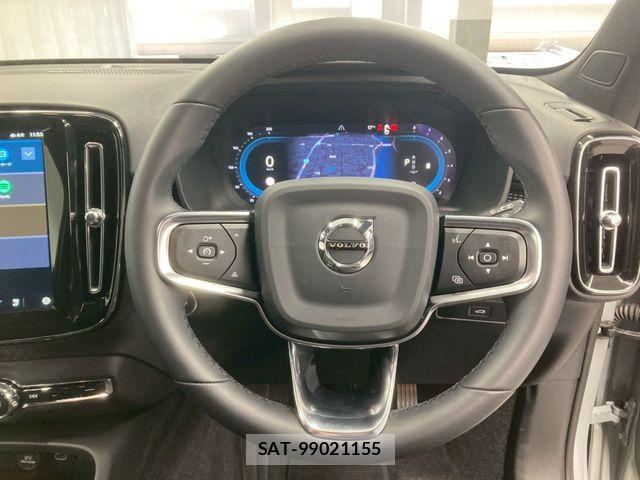 Volvo XC40 2024-03 6527963-25