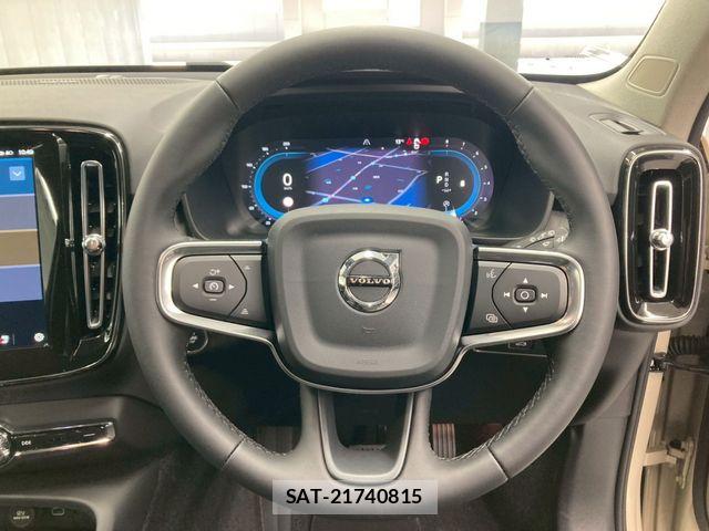 Volvo XC40 2025-01 6527957-24
