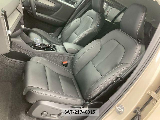 Volvo XC40 2025-01 6527957-3