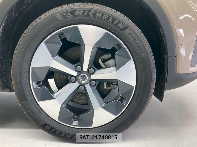 Volvo XC40 2025-01 6527957-8