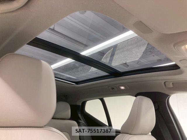 Volvo XC40 2025-02 6615521-24