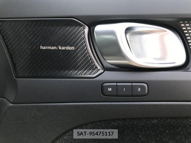 Volvo XC40 2021-05 6615526-23