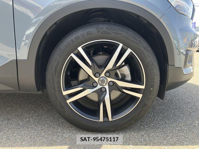 Volvo XC40 2021-05 6615526-27