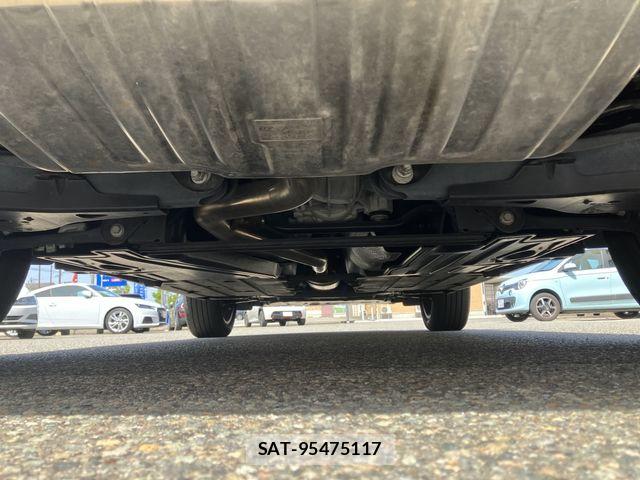 Volvo XC40 2021-05 6615526-28