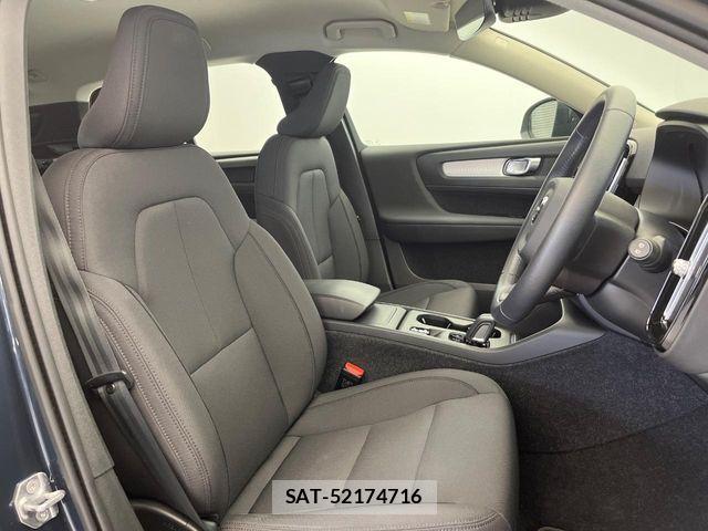 Volvo XC40 2021-06 6615530-11