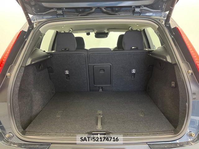 Volvo XC40 2021-06 6615530-13