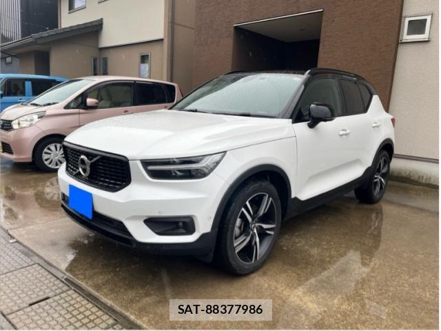 Volvo XC40 2022-03 6615528-1