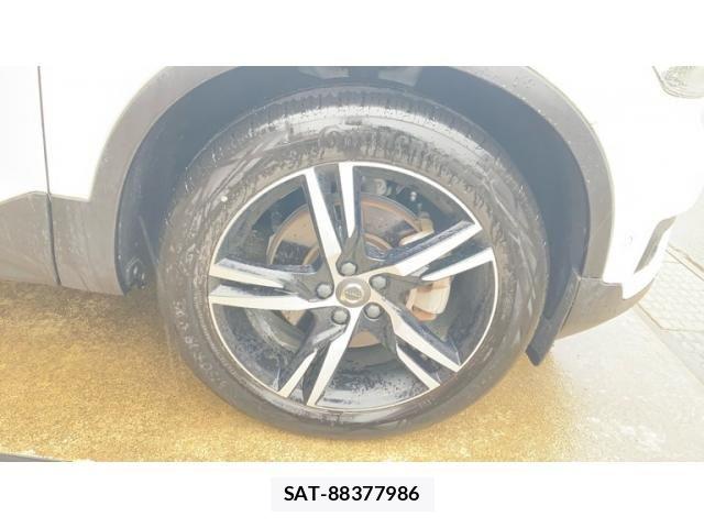 Volvo XC40 2022-03 6615528-4