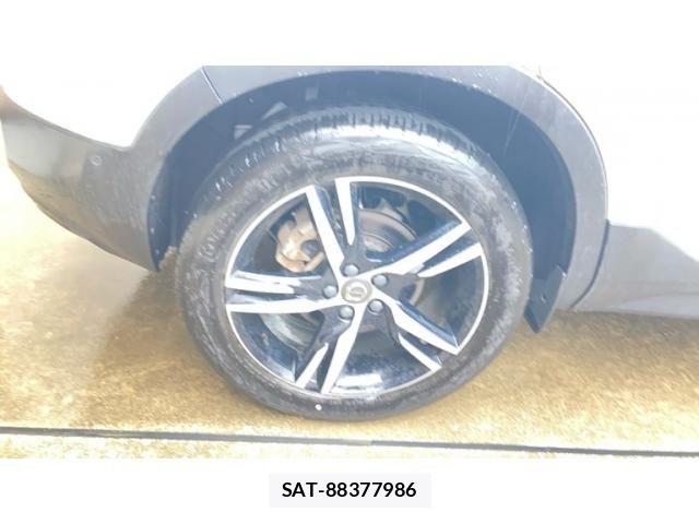 Volvo XC40 2022-03 6615528-5