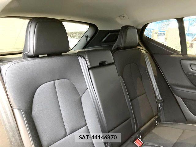 Volvo XC40 2020-05 6615534-11