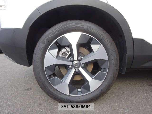 Volvo XC40 2023-03 6615522-11
