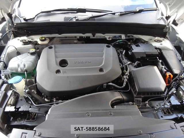 Volvo XC40 2023-03 6615522-15
