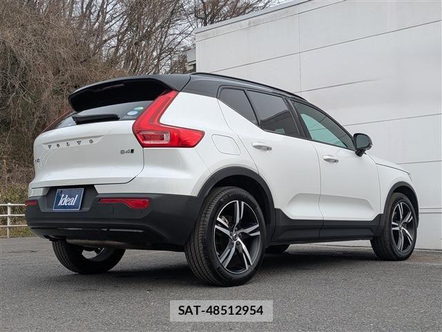 Volvo XC40 2021-03 6678657-4