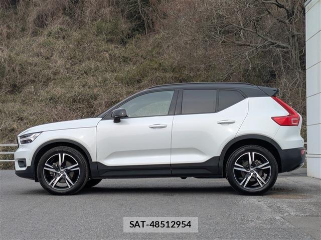 Volvo XC40 2021-03 6678657-7