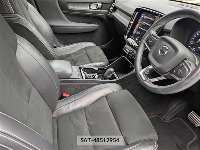 Volvo XC40 2021-03 6678657-8