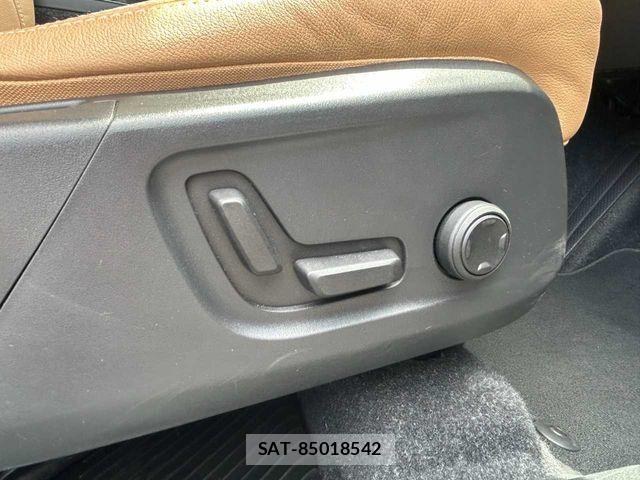 Volvo XC40 2022-07 6717696-12