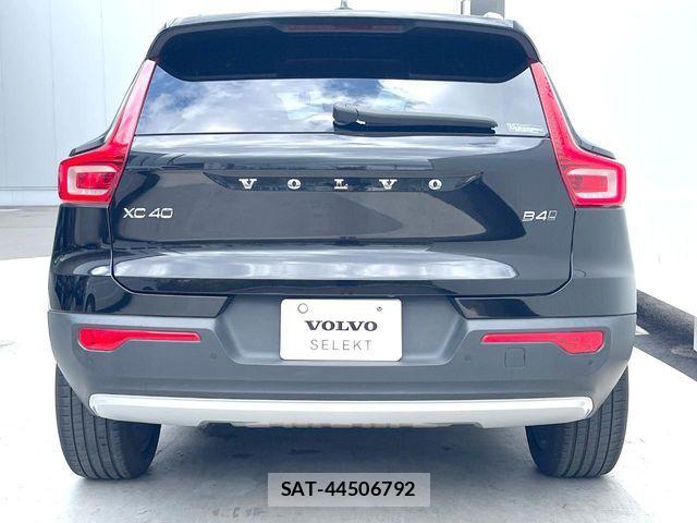 Volvo XC40 2021-05 6753810-18