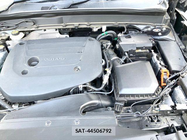 Volvo XC40 2021-05 6753810-19