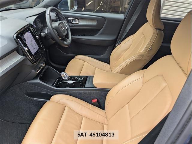 Volvo XC40 2021-07 6817883-15