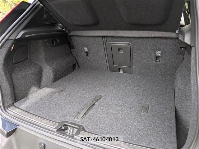 Volvo XC40 2021-07 6817883-17