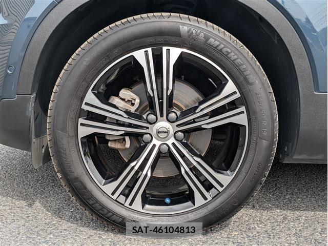 Volvo XC40 2021-07 6817883-21